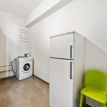 Apartment In For 6 Person, Cleaning Included *