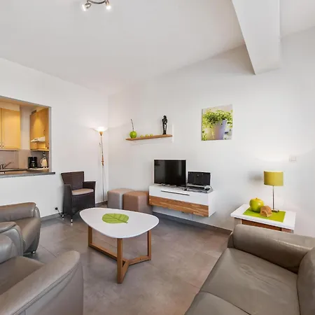 Apartment In For 6 Person, Cleaning Included *